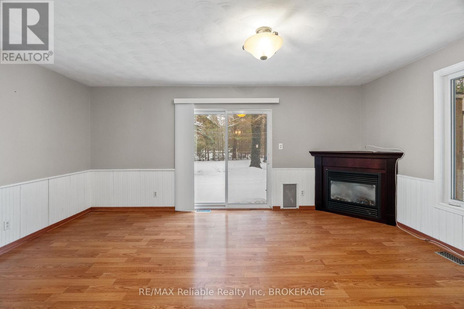 13 Park Road, Central Huron (Goderich (Town)), Ontario  N7A 3X8 - Photo 16 - X10780408