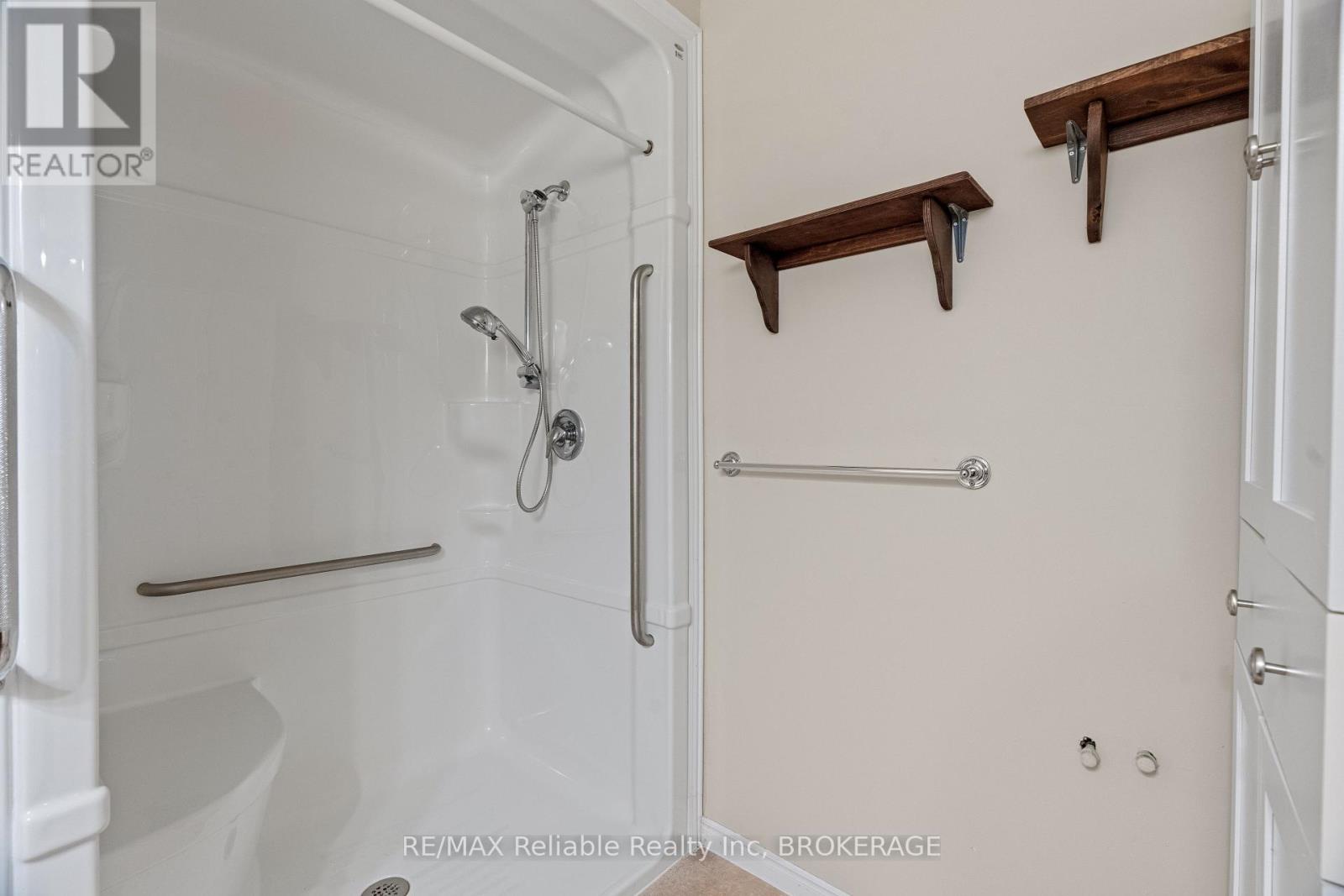 13 Park Road, Central Huron (Goderich (Town)), Ontario  N7A 3X8 - Photo 31 - X10780408