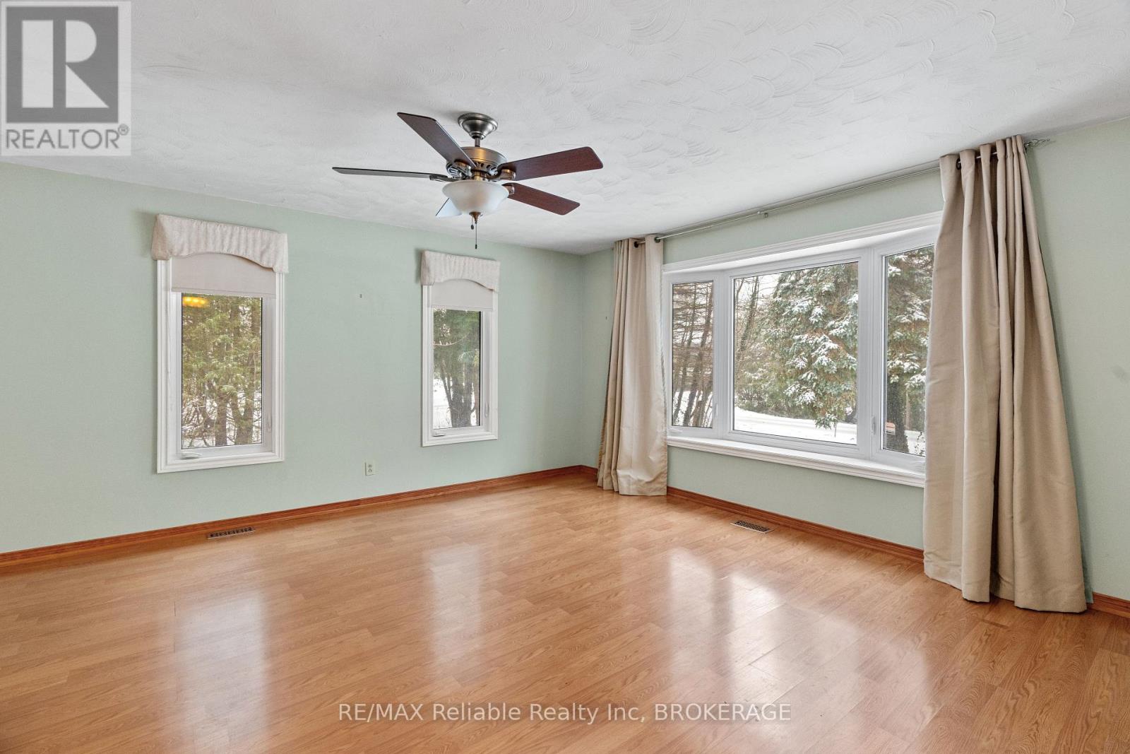 13 Park Road, Central Huron (Goderich (Town)), Ontario  N7A 3X8 - Photo 6 - X10780408