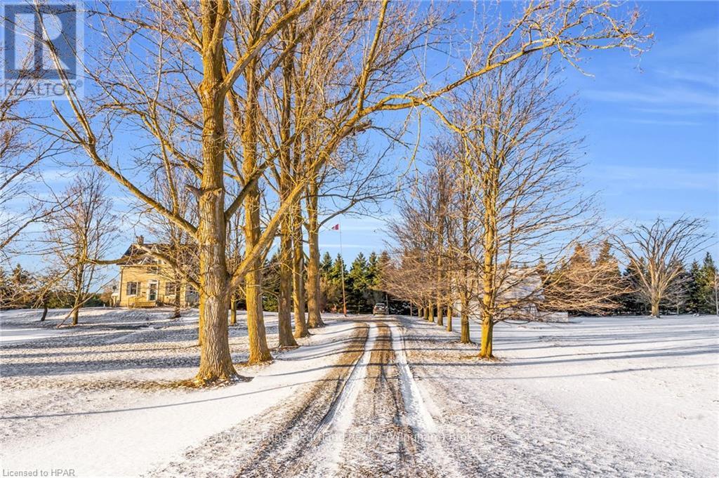 5453 Hwy 9, Minto, Ontario  N0G 1Z0 - Photo 12 - X10780429