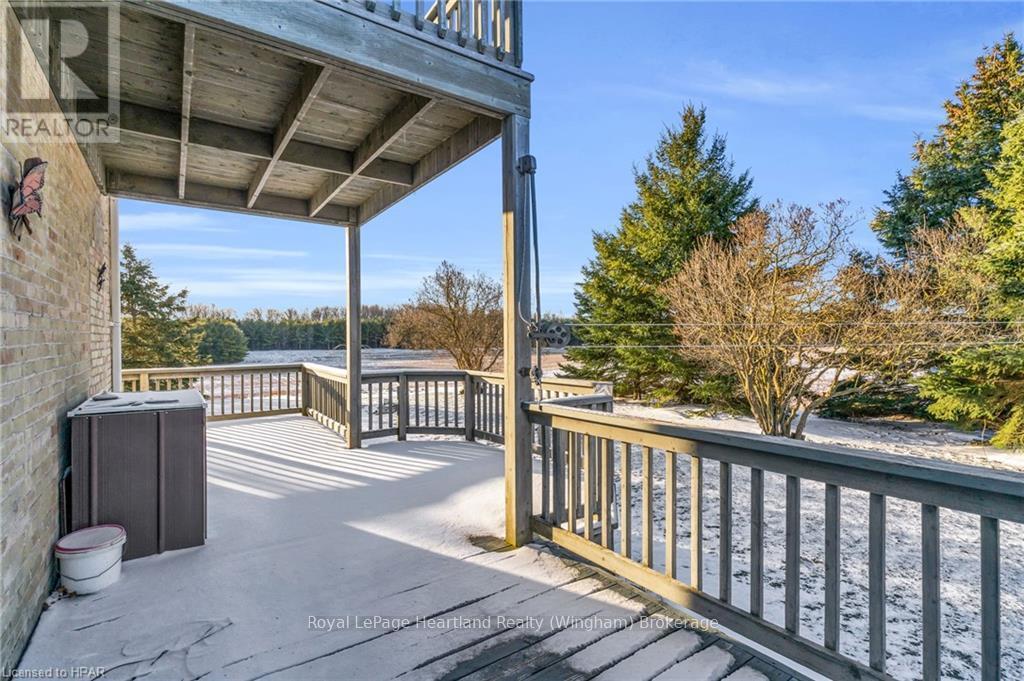 5453 Hwy 9, Minto, Ontario  N0G 1Z0 - Photo 16 - X10780429