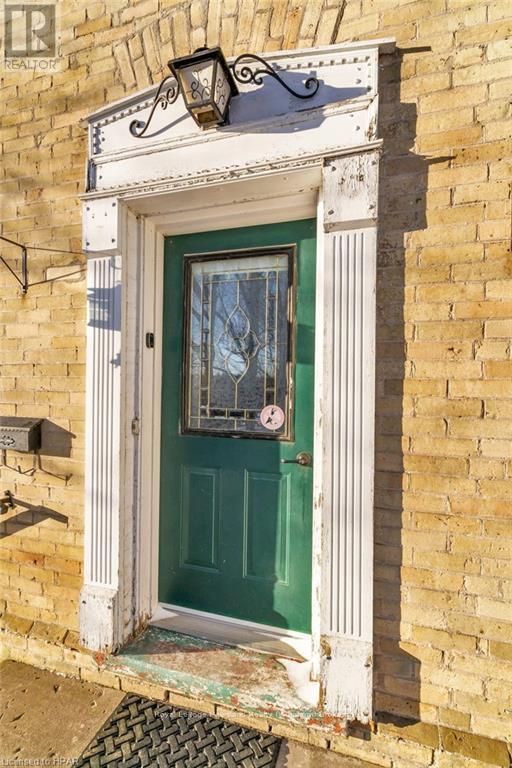 5453 Hwy 9, Minto, Ontario  N0G 1Z0 - Photo 18 - X10780429