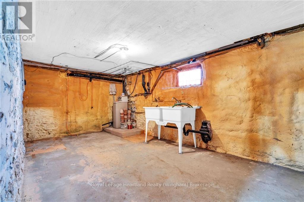 5453 Hwy 9, Minto, Ontario  N0G 1Z0 - Photo 37 - X10780429