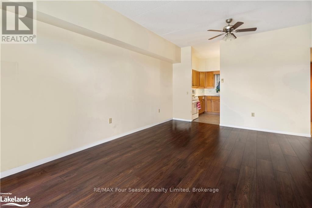 209 - 49 Raglan Street, Collingwood, Ontario  L9Y 1P7 - Photo 7 - S10438313