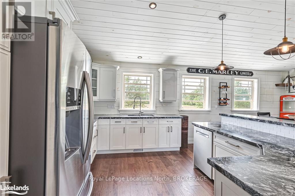 47 Blackburn Avenue, Clearview (Nottawa), Ontario  L0M 1P0 - Photo 28 - S10439287