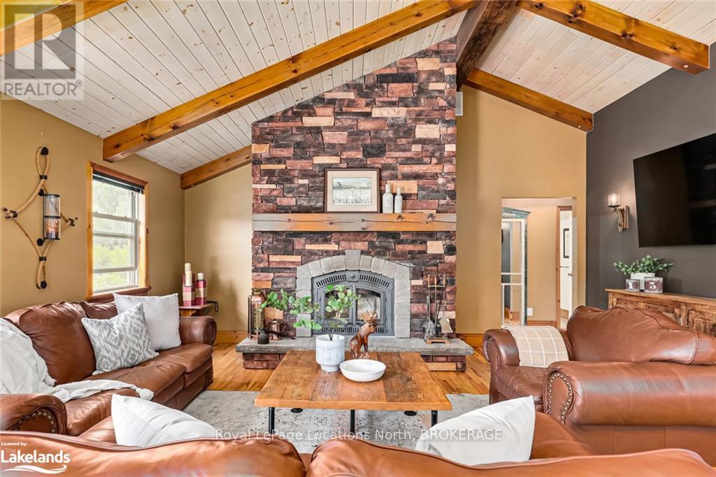 47 Blackburn Avenue, Clearview (Nottawa), Ontario  L0M 1P0 - Photo 7 - S10439287
