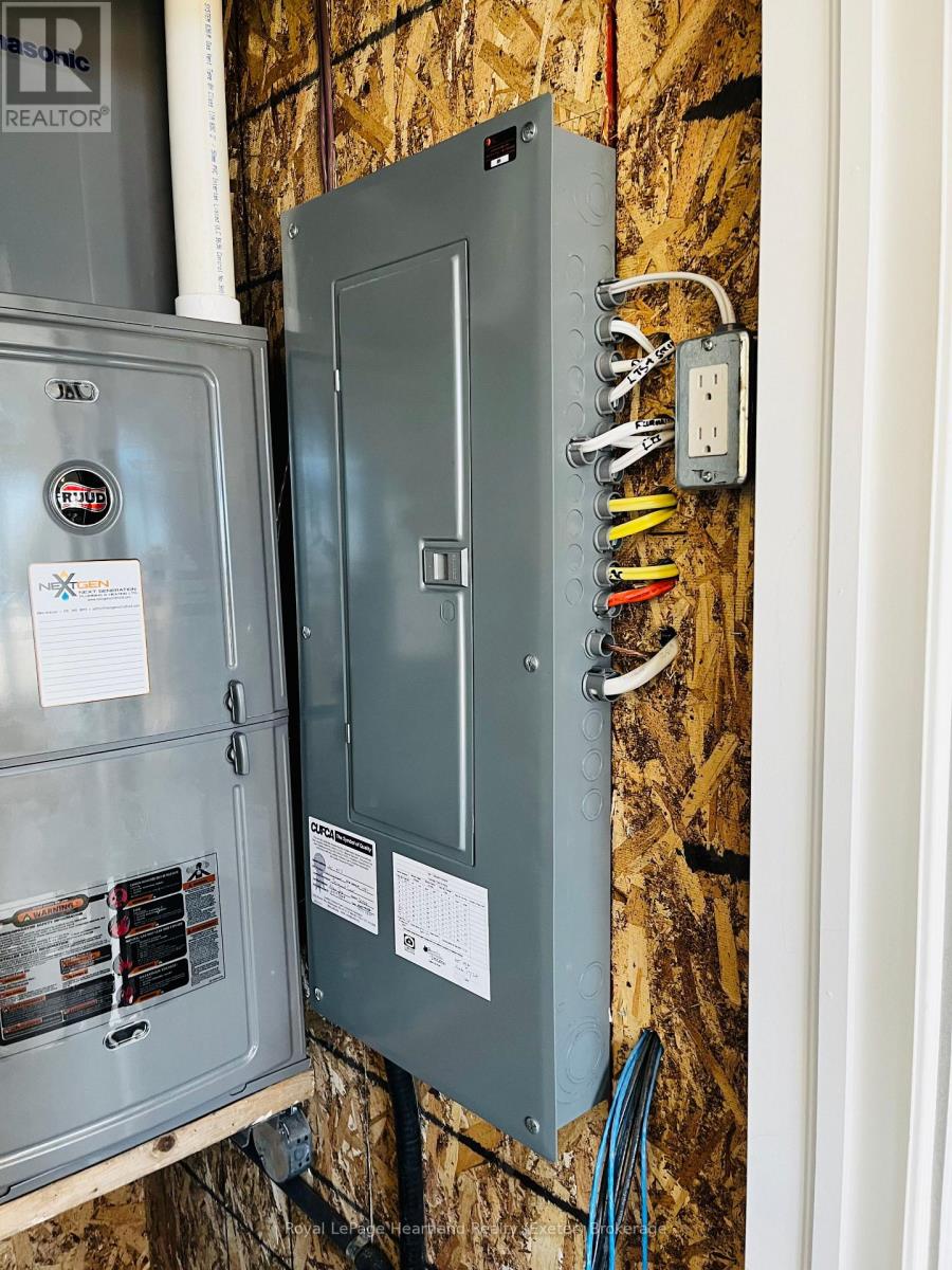 21 Blfs Vw Boulevard, Ashfield-Colborne-Wawanosh (Colborne), Ontario  N7A 0C6 - Photo 12 - X10780461