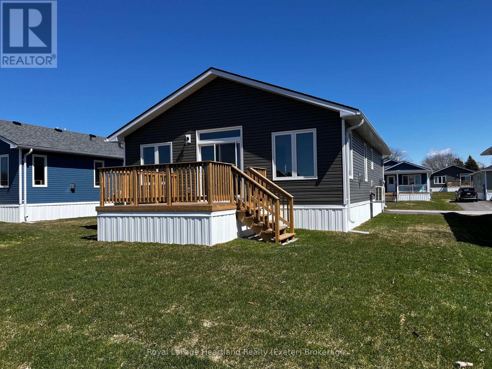 21 Blfs Vw Boulevard, Ashfield-Colborne-Wawanosh (Colborne), Ontario  N7A 0C6 - Photo 18 - X10780461