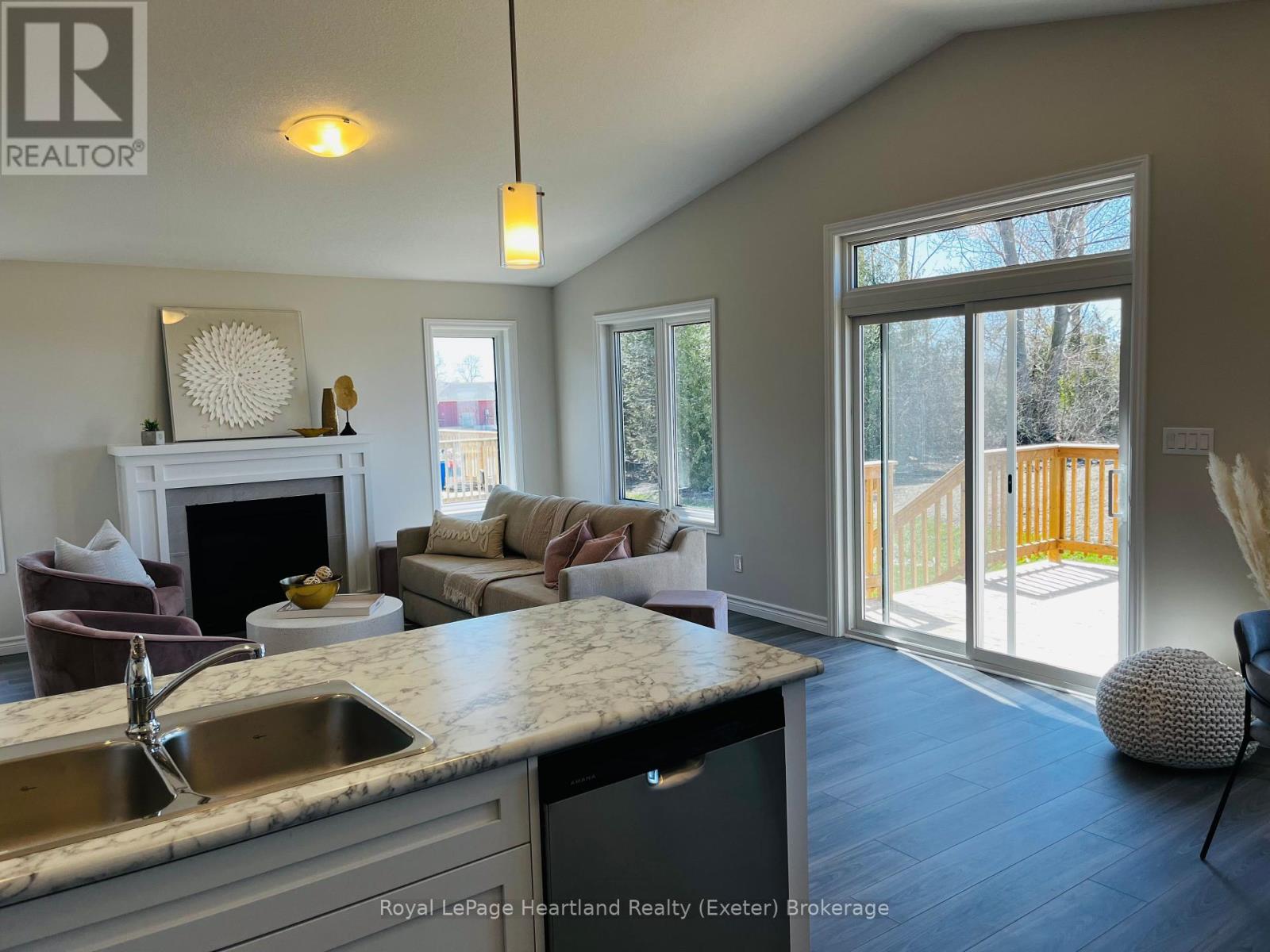 21 Blfs Vw Boulevard, Ashfield-Colborne-Wawanosh (Colborne), Ontario  N7A 0C6 - Photo 6 - X10780461