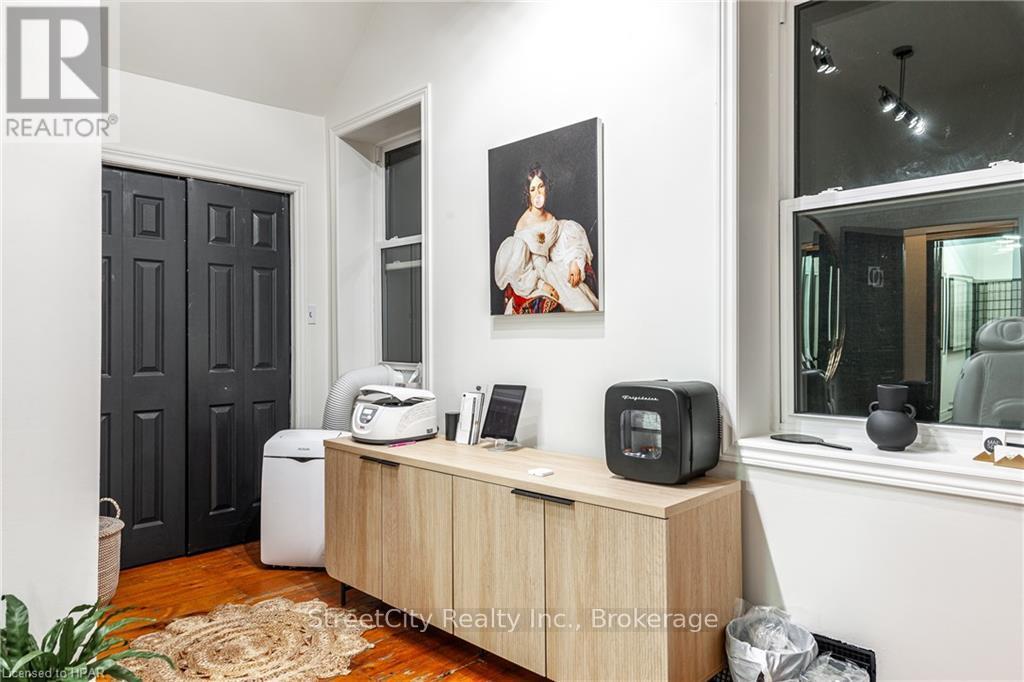 21 George Street, Stratford, Ontario  N5A 3N8 - Photo 35 - X10780479