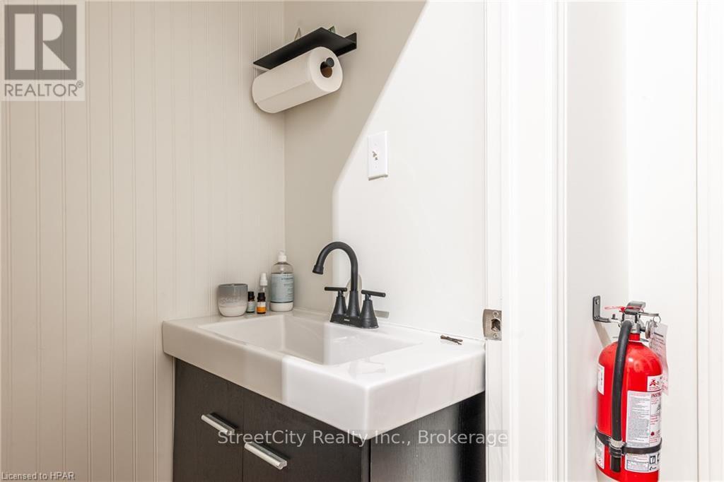 21 George Street, Stratford, Ontario  N5A 3N8 - Photo 38 - X10780479