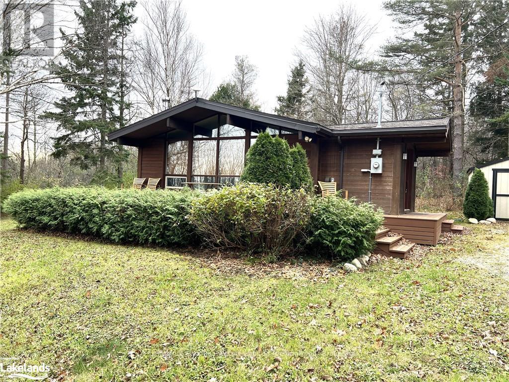 116 Castleview Road, Blue Mountains, Ontario  L9Y 0R6 - Photo 1 - X10439584