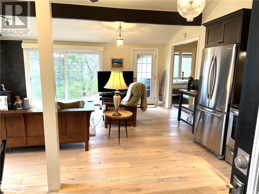 116 Castleview Road, Blue Mountains, Ontario  L9Y 0R6 - Photo 5 - X10439584