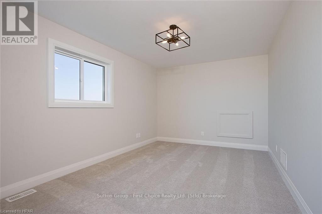 73590 Irene Crescent, Bluewater (Hay), Ontario  N0M 2T0 - Photo 29 - X10780522