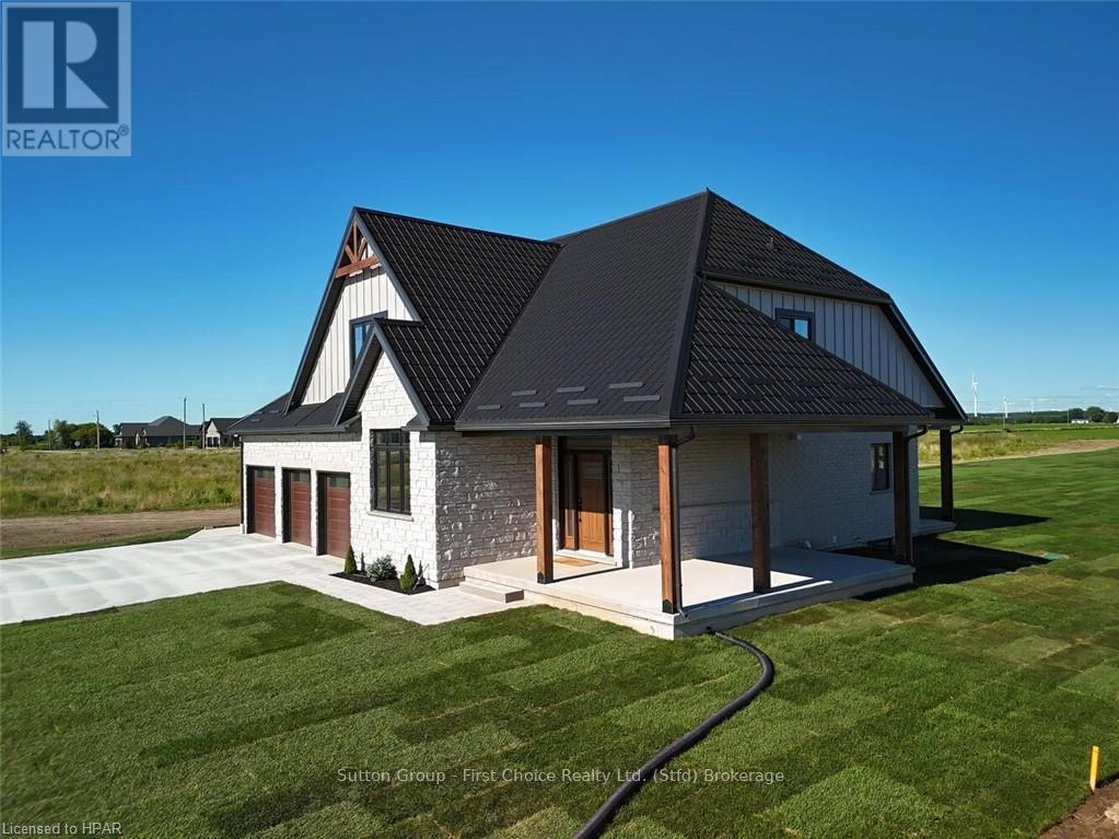 73590 Irene Crescent, Bluewater (Hay), Ontario  N0M 2T0 - Photo 3 - X10780522