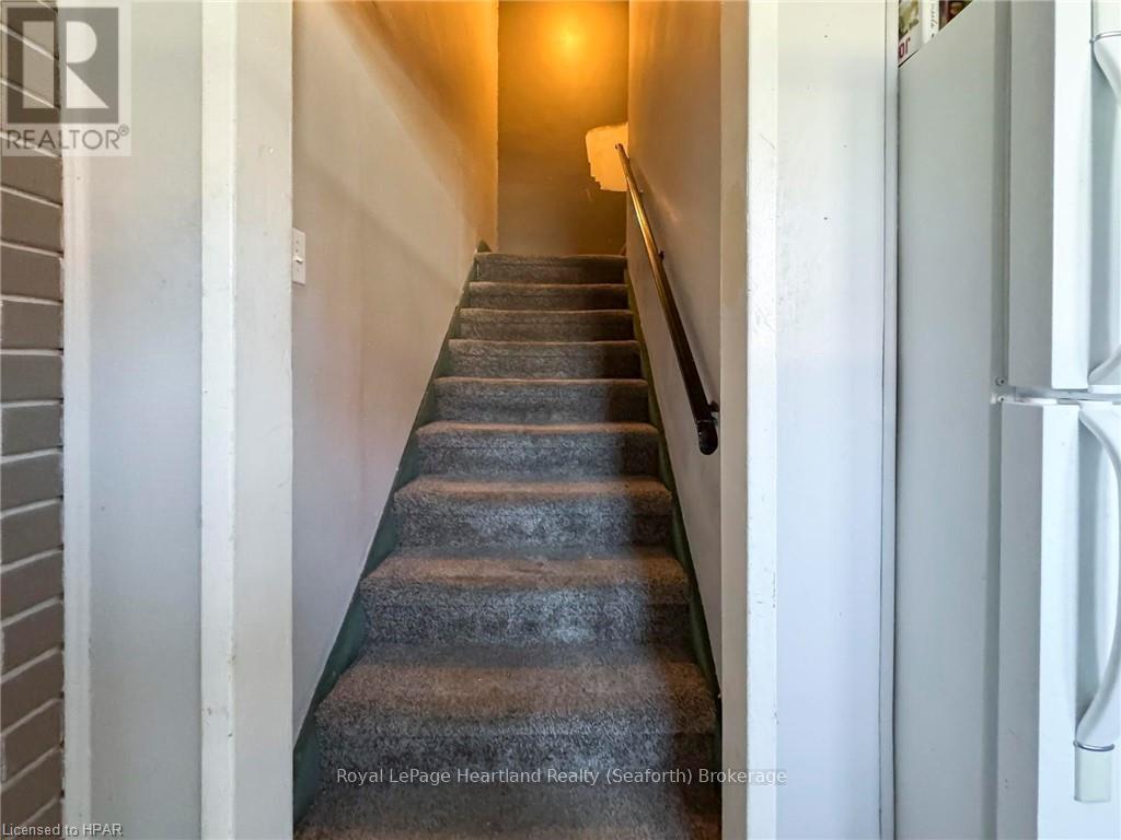 12 Princess Street W, Central Huron, Ontario  N0M 1L0 - Photo 14 - X10780523