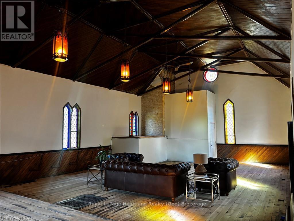 10 Jessie Street, Huron-Kinloss, Ontario  N0G 2R0 - Photo 17 - X10780527