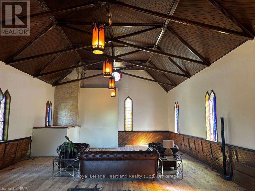 10 Jessie Street, Huron-Kinloss, Ontario  N0G 2R0 - Photo 18 - X10780527