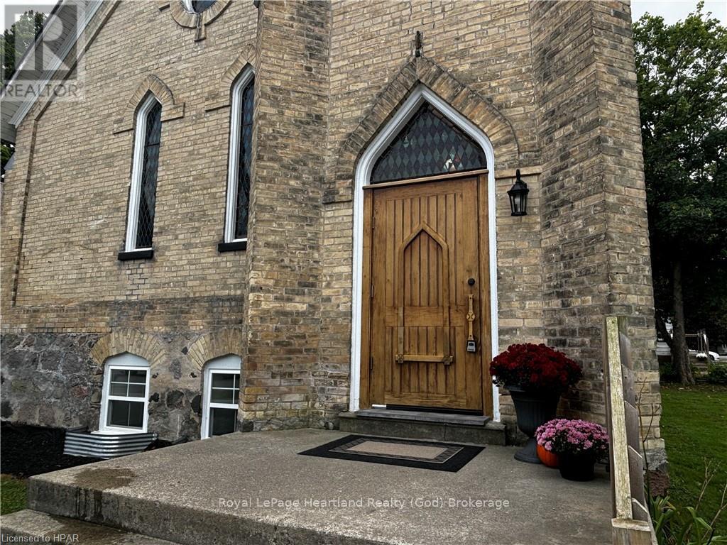 10 Jessie Street, Huron-Kinloss, Ontario  N0G 2R0 - Photo 8 - X10780527