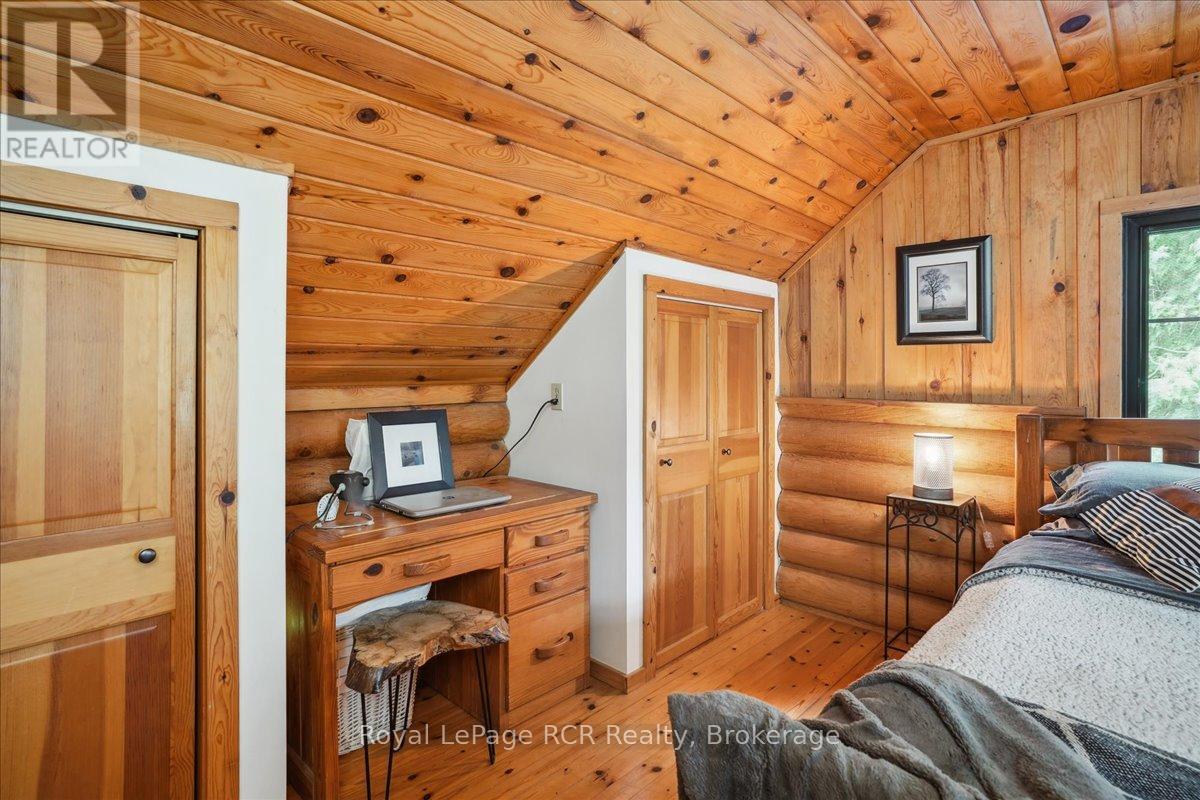 342457 Concession 14 Road, Georgian Bluffs, Ontario  N0H 2K0 - Photo 20 - X10845655