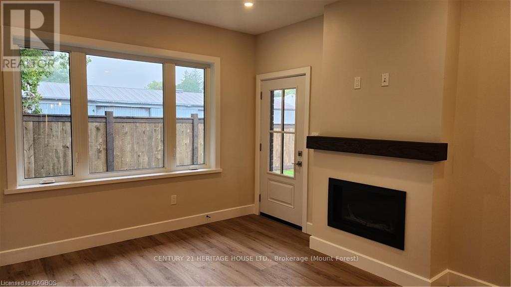 333 - 331 Arthur Street, Wellington North (Mount Forest), Ontario  N0G 2L3 - Photo 6 - X10845798