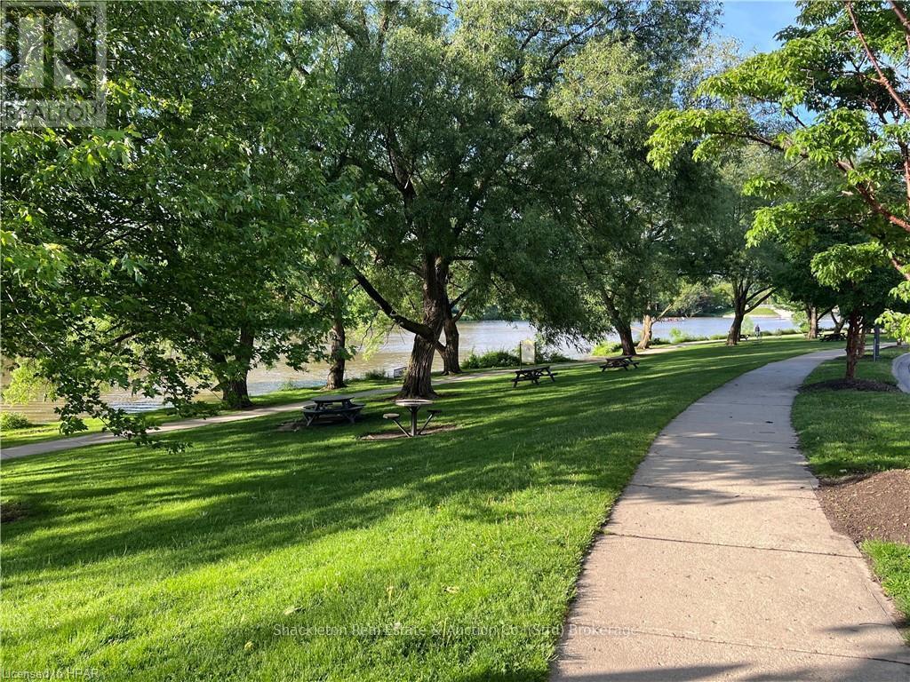 103 - 11 Cobourg Street, Stratford, Ontario  N5A 3E4 - Photo 35 - X10779988