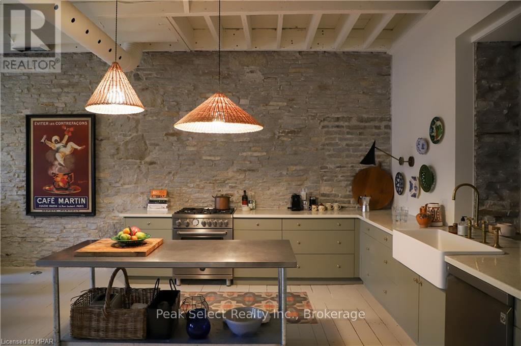 7 - 6 WATER STREET S, St. Marys, Ontario