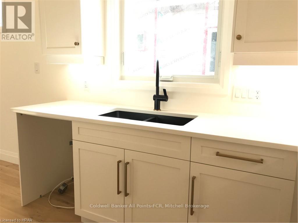 179 Wimpole Street, West Perth (Mitchell), Ontario  N0K 1N0 - Photo 10 - X10780563