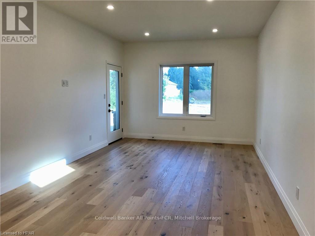 179 Wimpole Street, West Perth (Mitchell), Ontario  N0K 1N0 - Photo 9 - X10780563