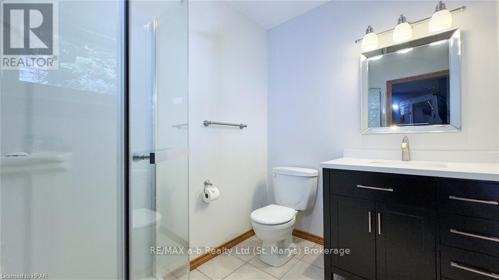 93 Langford Dr Drive, Lucan Biddulph (Lucan), Ontario  N0M 2J0 - Photo 28 - X10780566