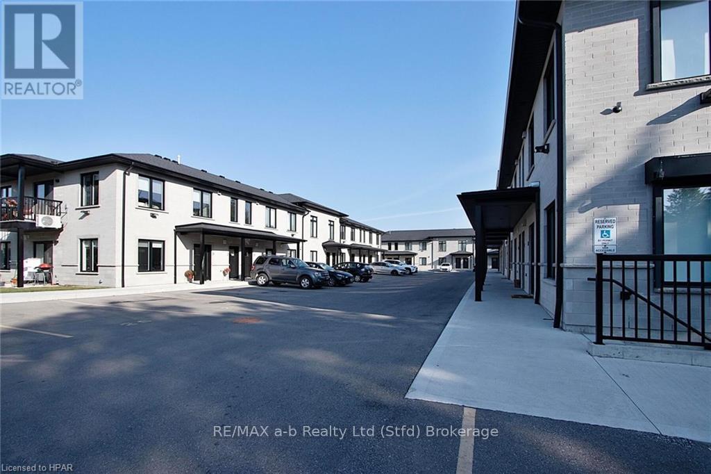 29 - 379 Romeo Street N, Stratford, Ontario  N5A 0K4 - Photo 3 - X10780618