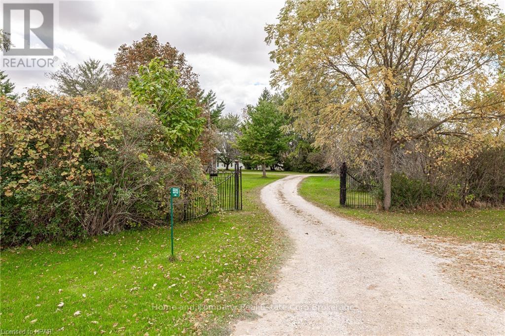 5515 Line 2, Perth South (Blanshard), Ontario  N0M 1V0 - Photo 3 - X10780623