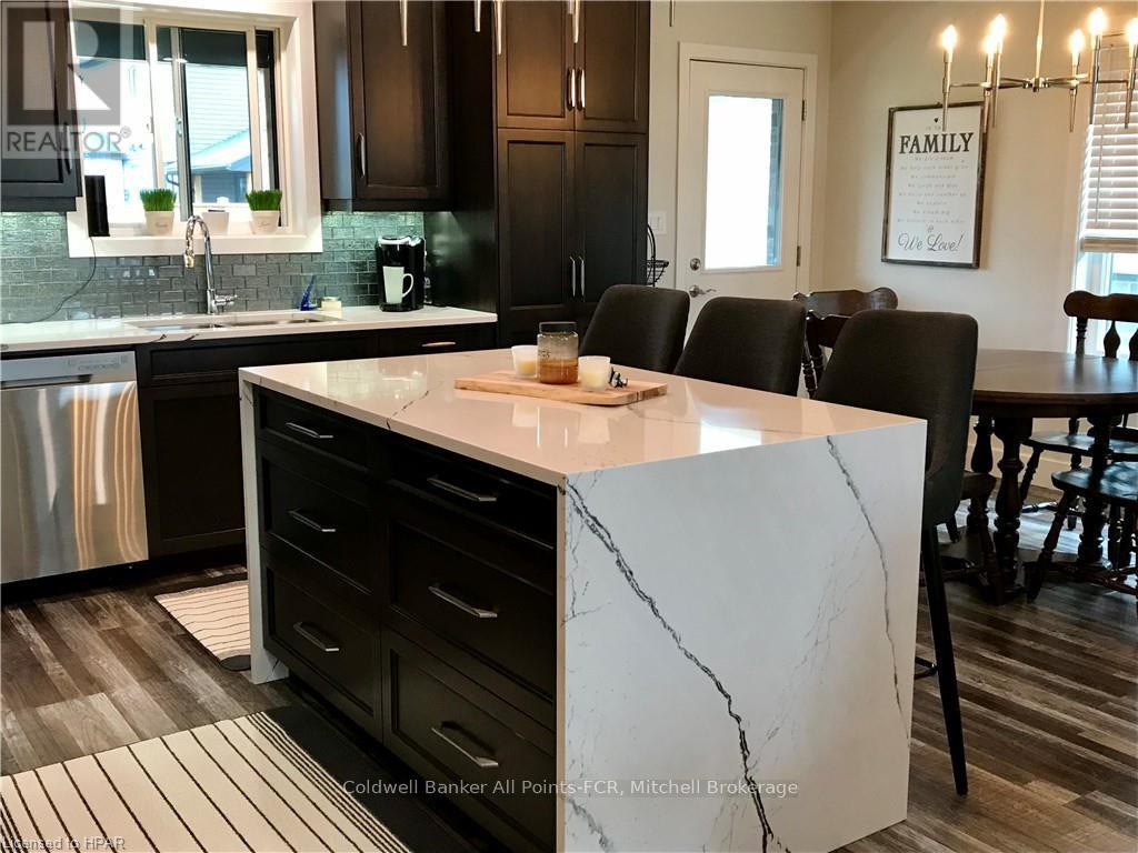 215 Duncan Street, West Perth, Ontario  N0K 1N0 - Photo 6 - X10780626