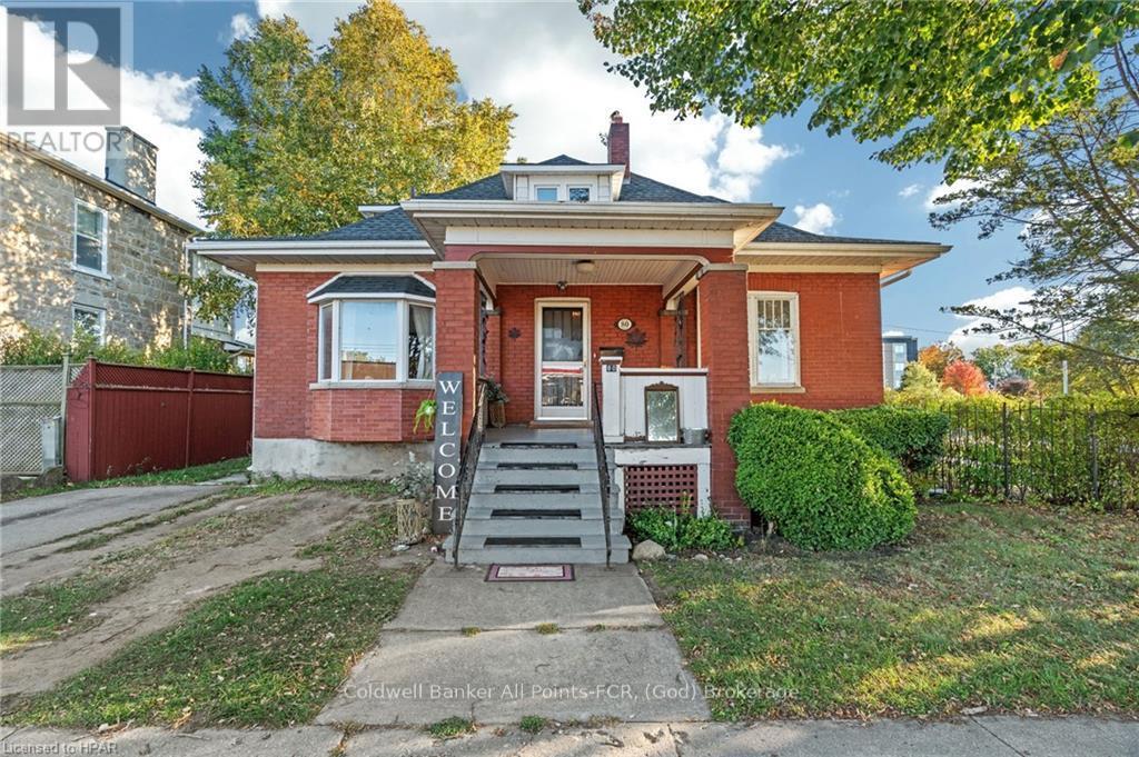 80 Picton Street E, Goderich (Goderich (Town)), Ontario  N7A 1J6 - Photo 2 - X10780627