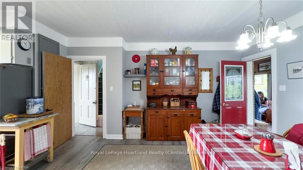 73399 London Road, Bluewater, Ontario  N0M 2E0 - Photo 11 - X10780636