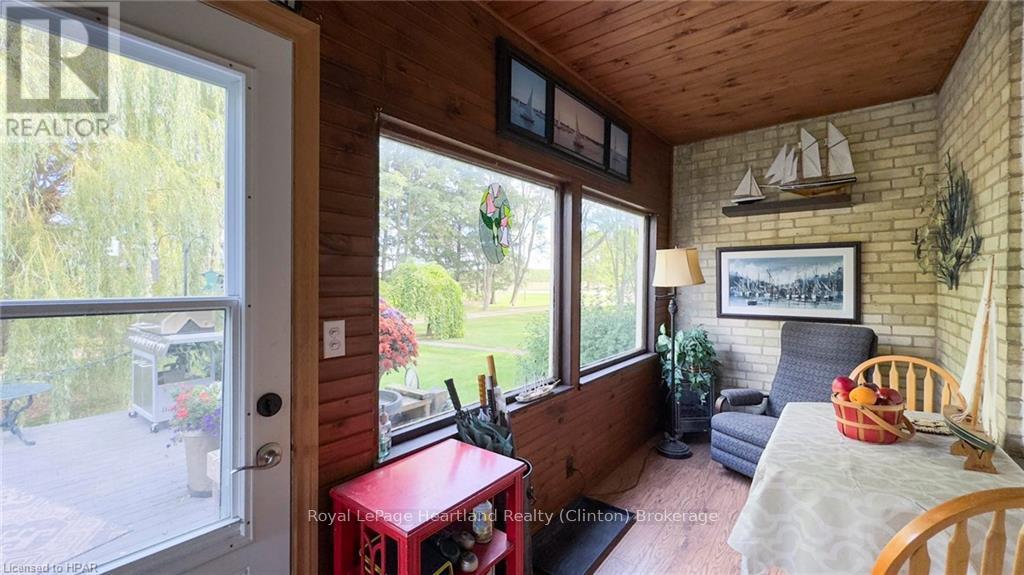 73399 London Road, Bluewater, Ontario  N0M 2E0 - Photo 3 - X10780636