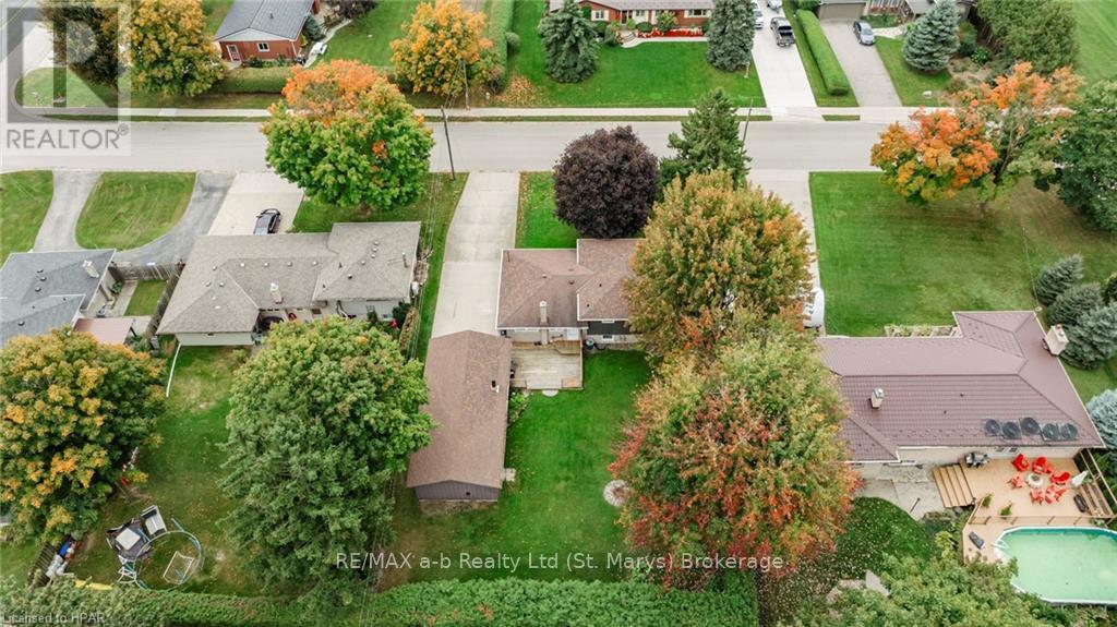 110 Kent Avenue, Lucan Biddulph, Ontario  N0M 2J0 - Photo 37 - X10780641