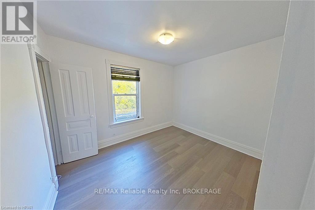 170 Erie Street, Stratford, Ontario  N5A 2M7 - Photo 21 - X10780689