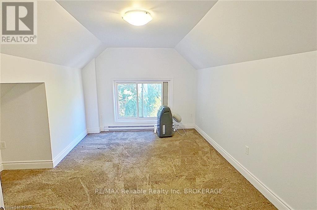 170 Erie Street, Stratford, Ontario  N5A 2M7 - Photo 28 - X10780689