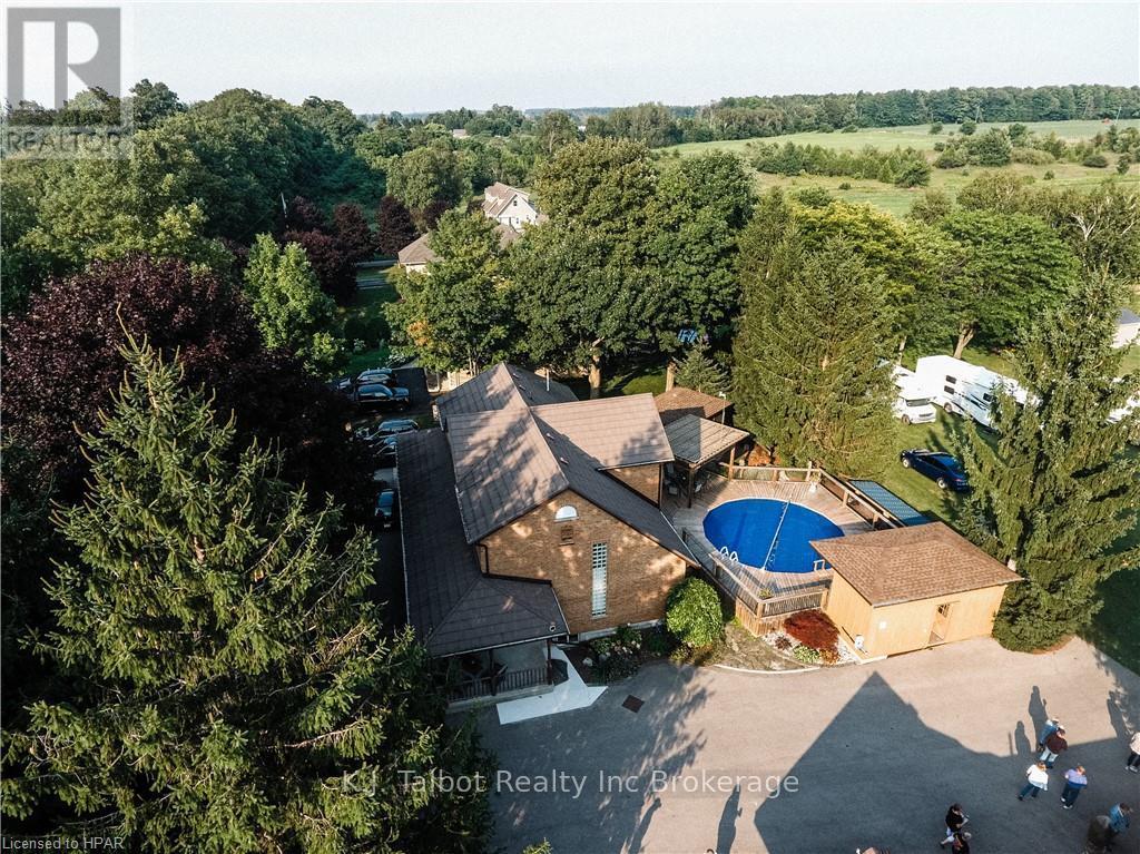 Property at 81276 WESTMOUNT LINE image 2