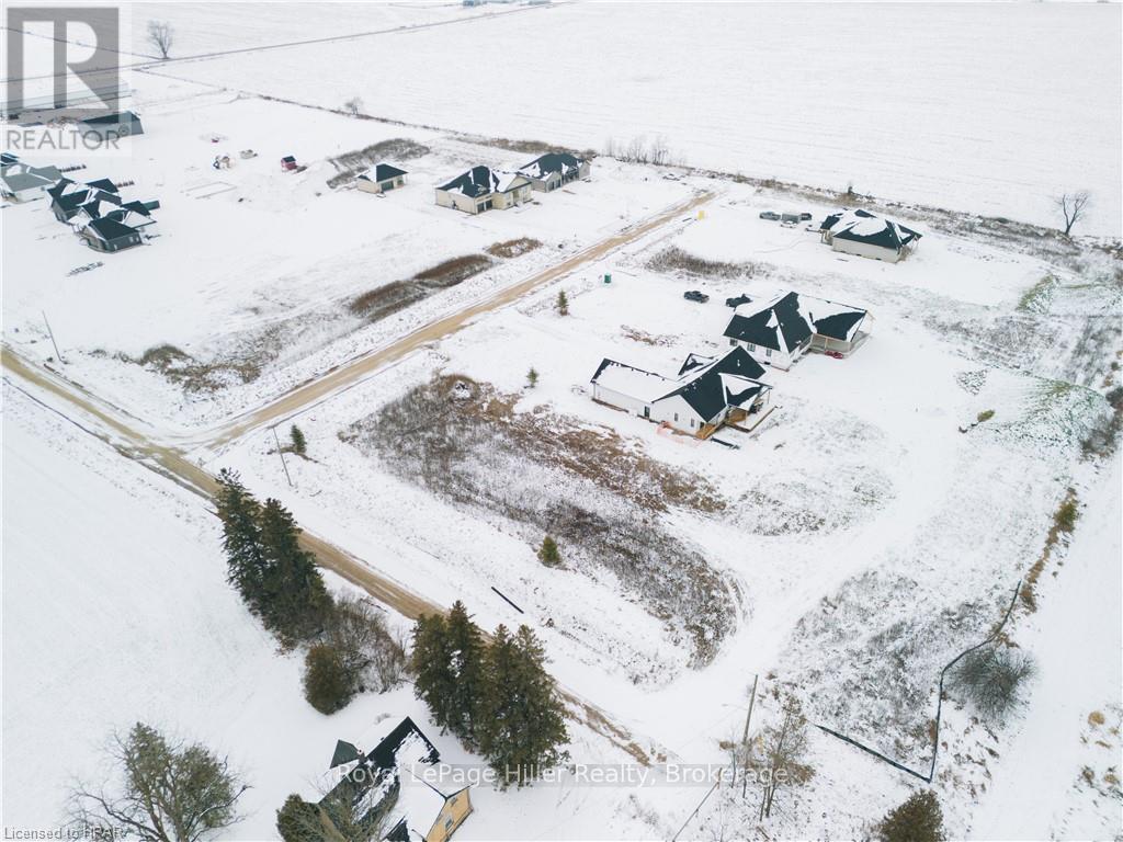 43712 Adelaide Street, Huron East, Ontario  N0G 1H0 - Photo 18 - X10780738