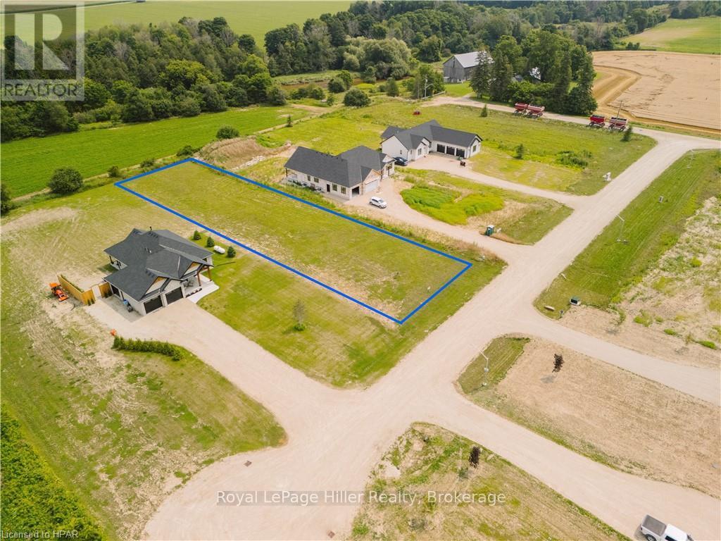 43712 Adelaide Street, Huron East, Ontario  N0G 1H0 - Photo 4 - X10780738