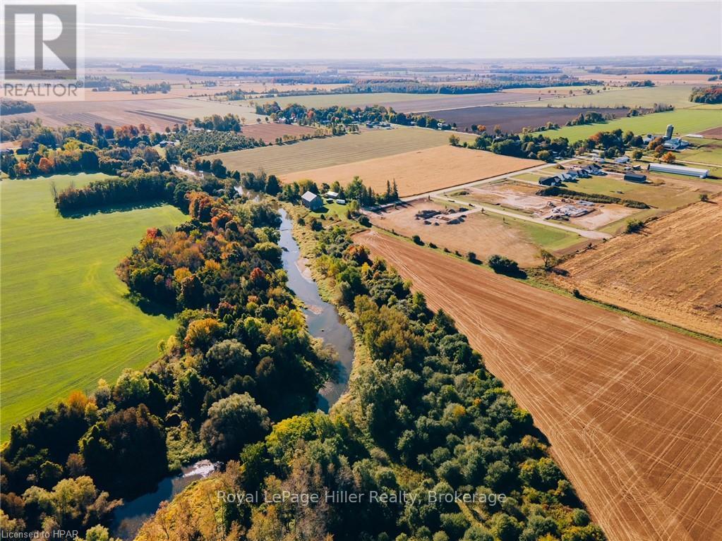 43712 Adelaide Street, Huron East, Ontario  N0G 1H0 - Photo 7 - X10780738