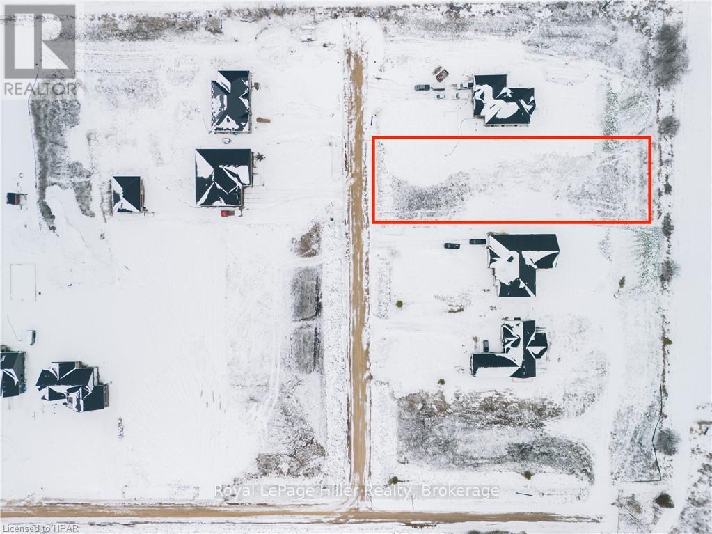 43712 Adelaide Street, Huron East, Ontario  N0G 1H0 - Photo 9 - X10780738