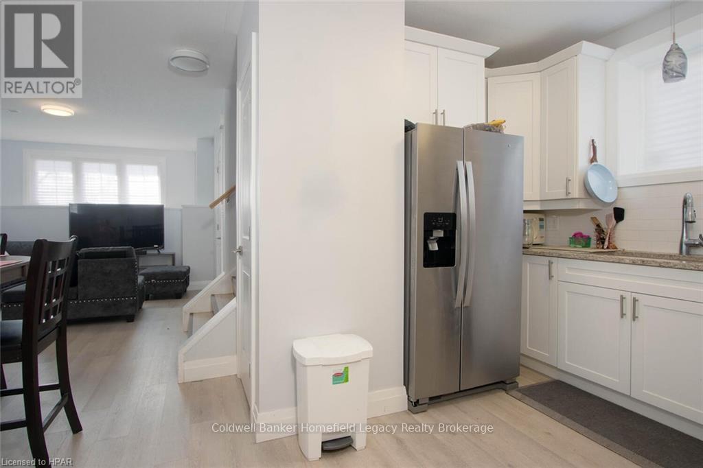 17 Laurier Street, Stratford, Ontario  N5A 4M2 - Photo 13 - X10780828