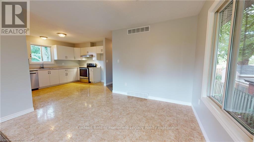 17 Laurier Street, Stratford, Ontario  N5A 4M2 - Photo 28 - X10780828