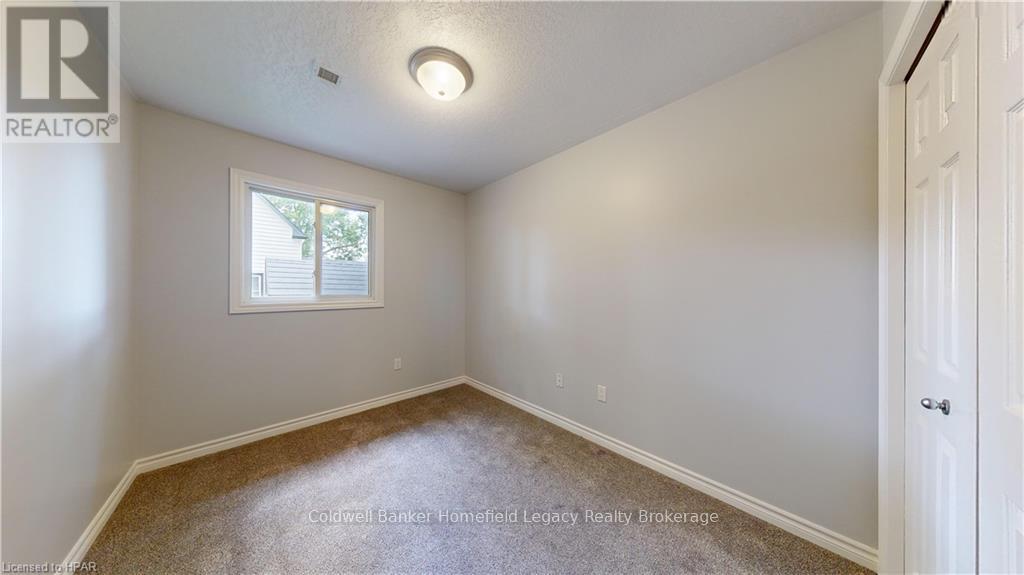 17 Laurier Street, Stratford, Ontario  N5A 4M2 - Photo 34 - X10780828