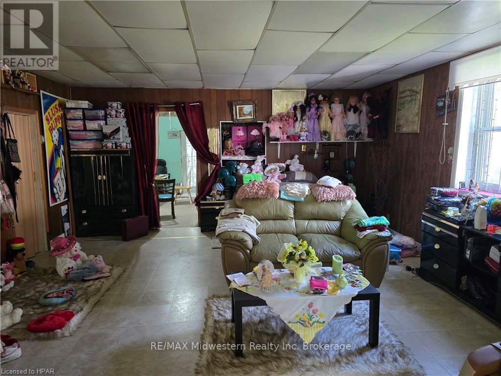 2054 Victoria St, Howick, Ontario  N0G 1X0 - Photo 5 - X10780865