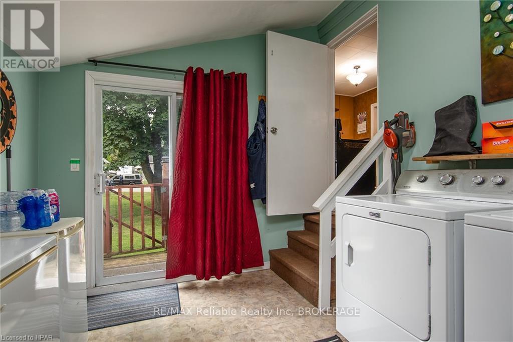 51 Dunlop Street, Central Huron, Ontario  N0M 1L0 - Photo 21 - X10780886