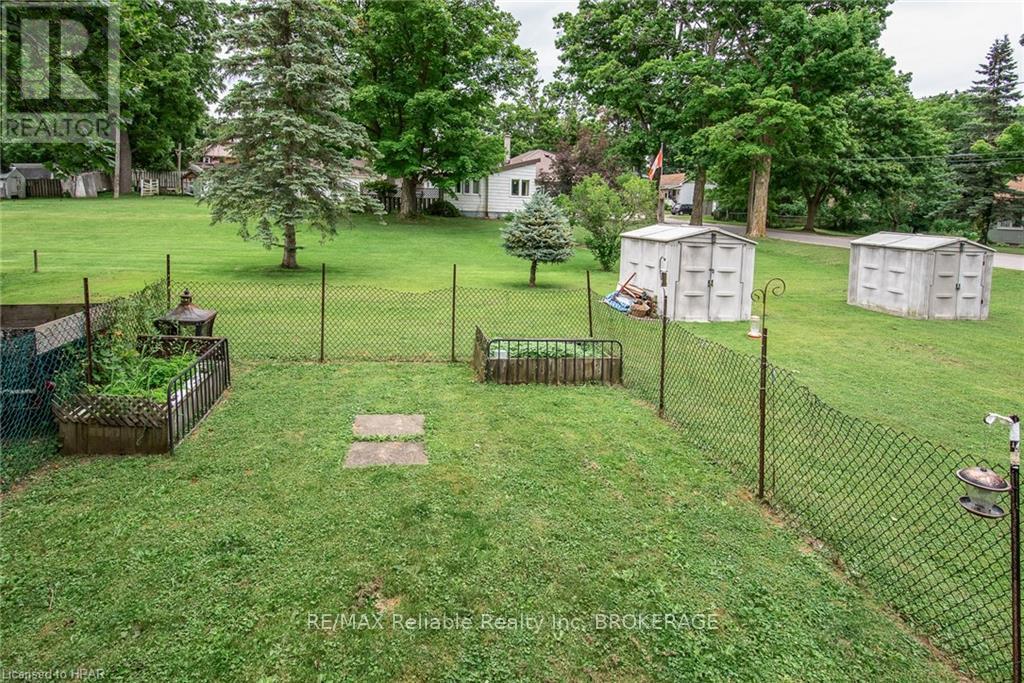 51 Dunlop Street, Central Huron, Ontario  N0M 1L0 - Photo 35 - X10780886